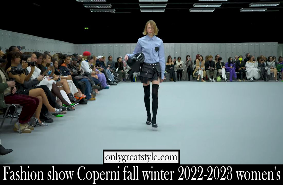 Fashion show Coperni fall winter 2022 2023 womens