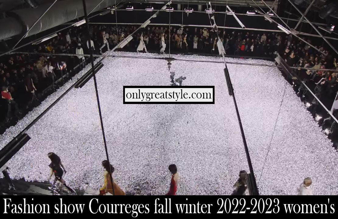 Fashion show Courreges fall winter 2022 2023 womens Fashion show Courreges fall winter 2022 2023 womens