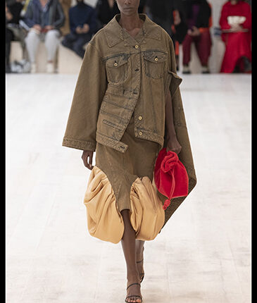 Fashion Loewe spring summer 2022 womens clothing 11