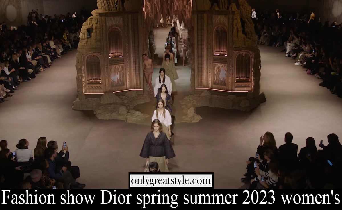 Fashion show Dior spring summer 2023 womens Fashion show Dior spring summer 2023 womens