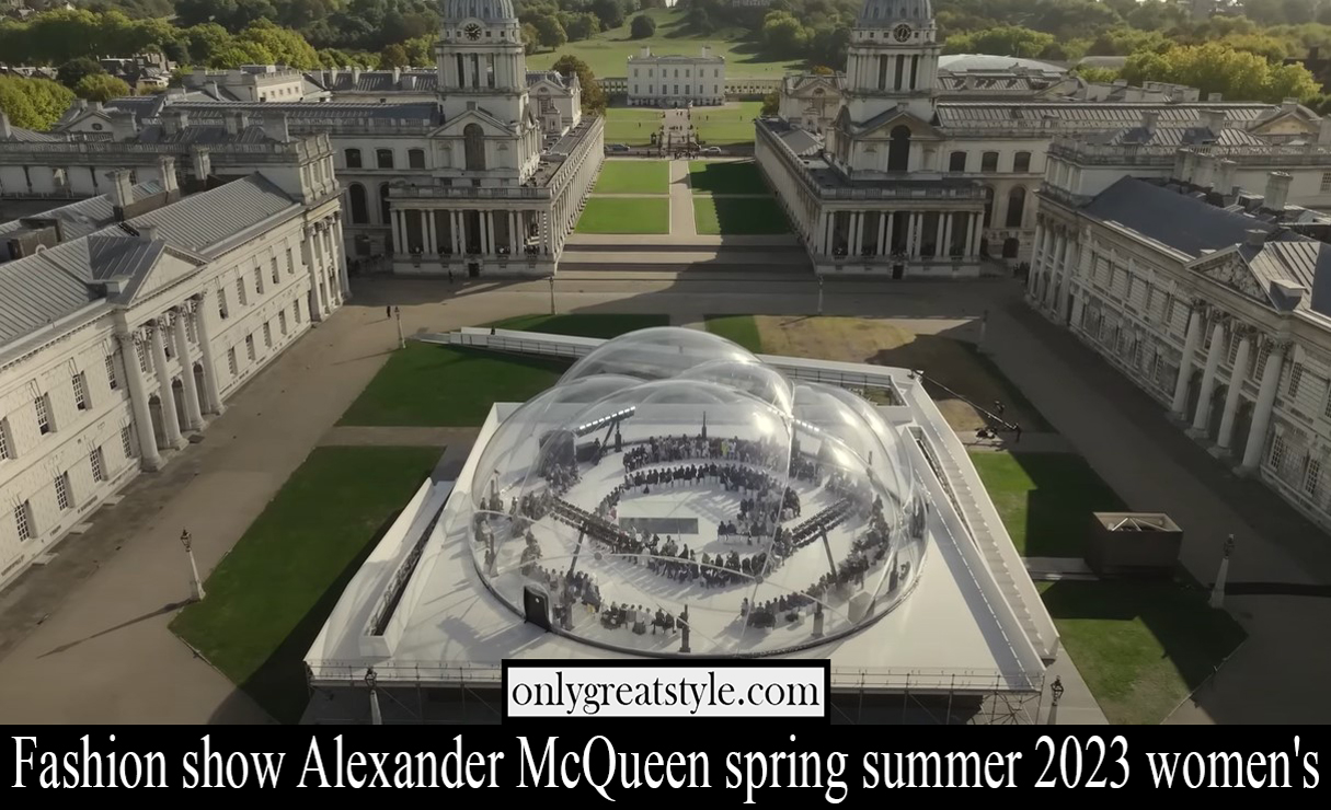 Fashion show Alexander McQueen spring summer 2023 womens