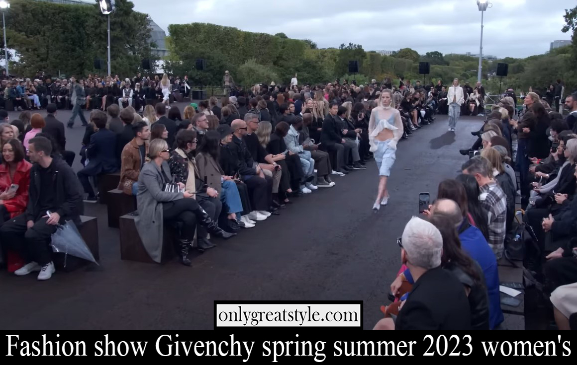 Fashion show Givenchy spring summer 2023 womens
