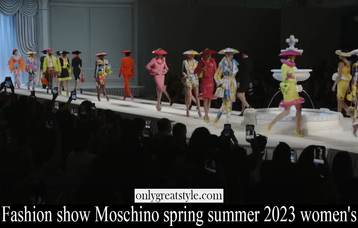 Fashion show Moschino spring summer 2023 womens