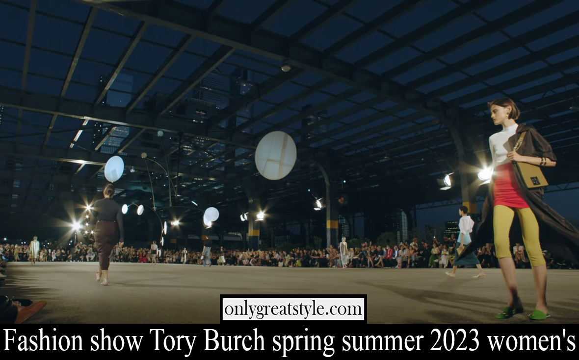Fashion show Tory Burch spring summer 2023 womens