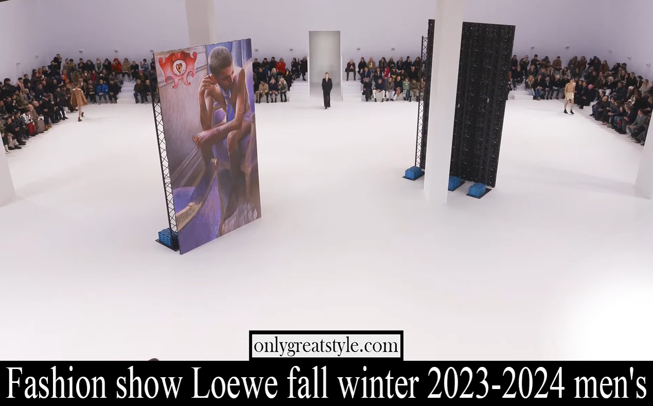 Fashion show Loewe fall winter 2023 2024 mens