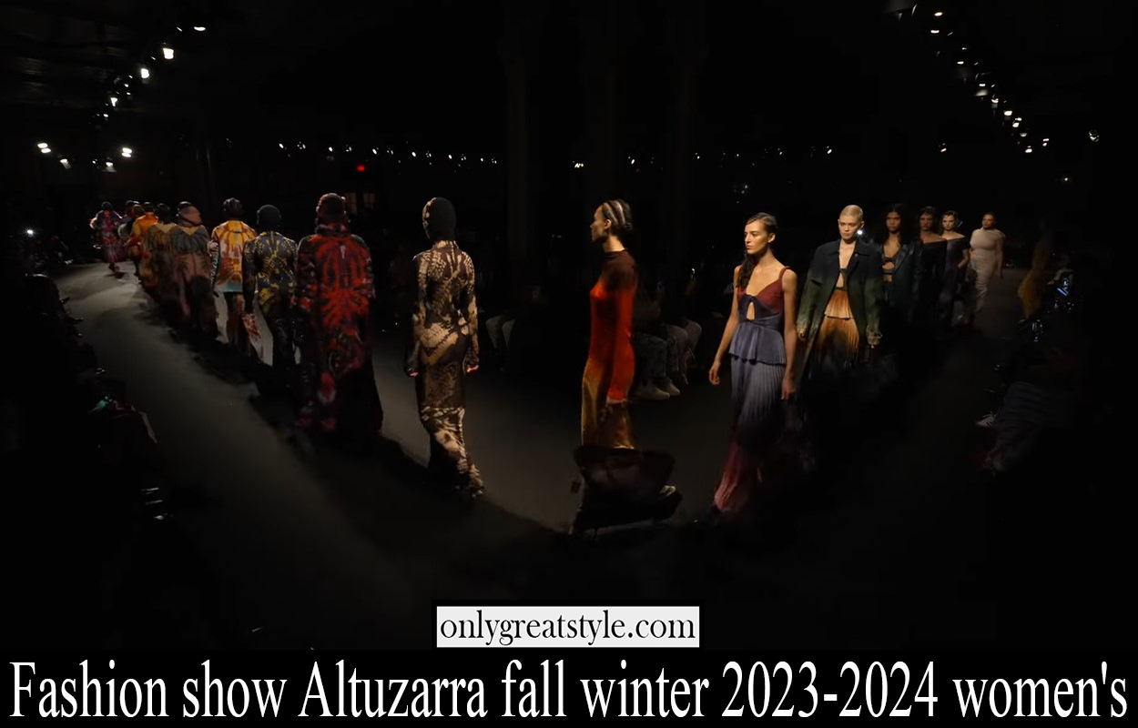 Fashion show Altuzarra fall winter 2023 2024 womens