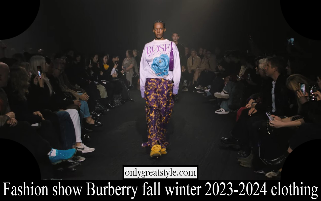 Fashion show Burberry fall winter 2023 2024 clothing