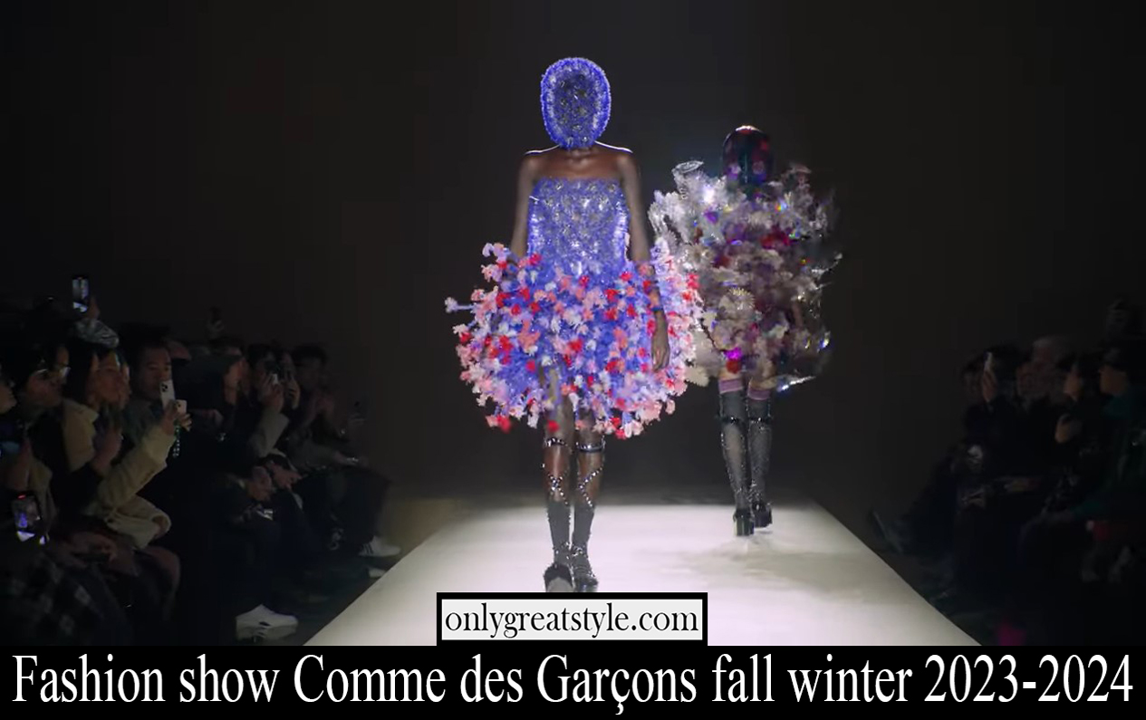 Fashion show Comme des Garcons fall winter 2023 2024