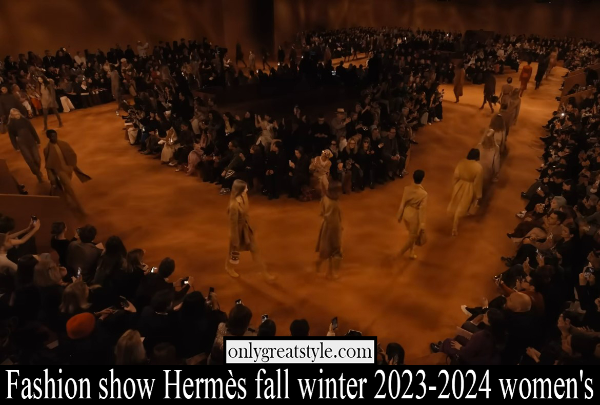 Fashion show Hermes fall winter 2023 2024 womens